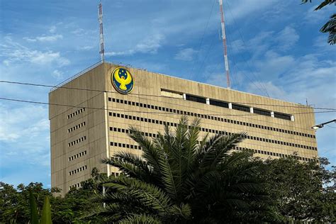 BSP approves 5 bank branches in Q2 .